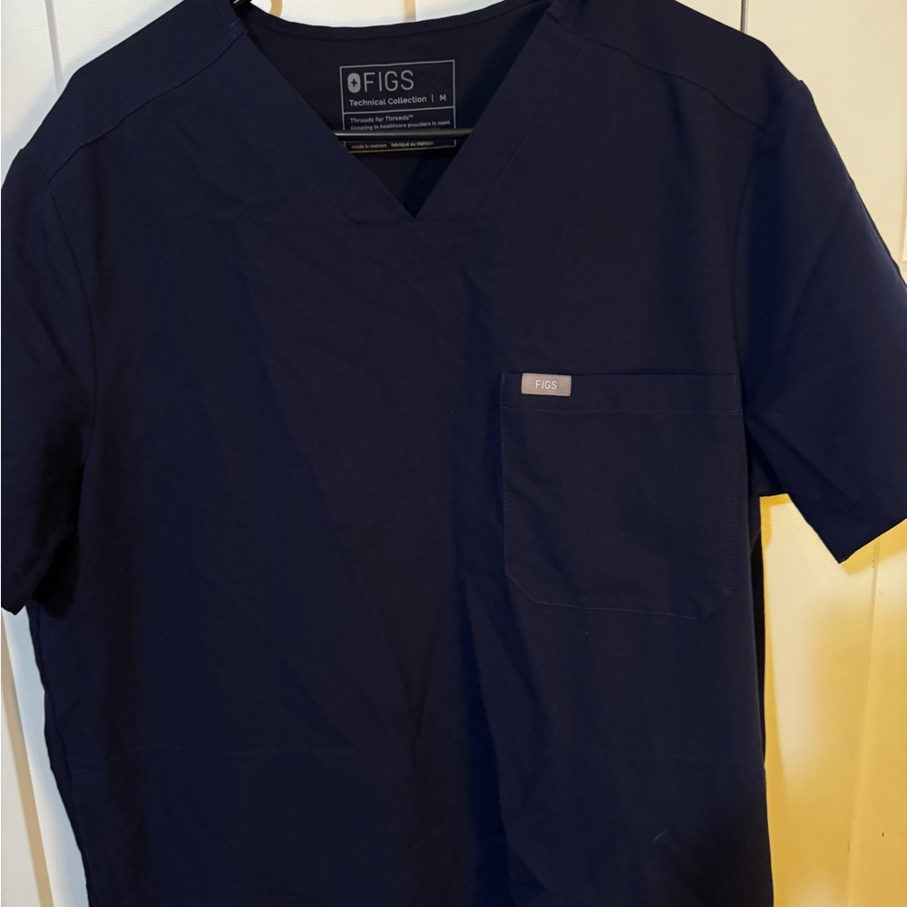 Figs Navy Scrub set
